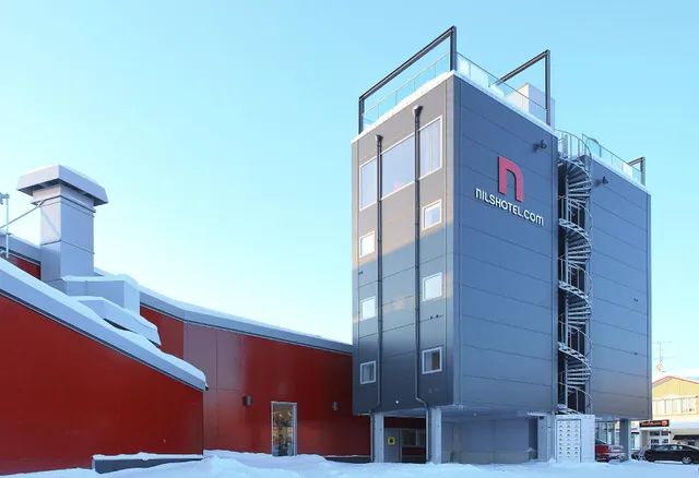 Nils Hotel