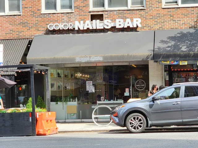 COLOR NAIL BAR
