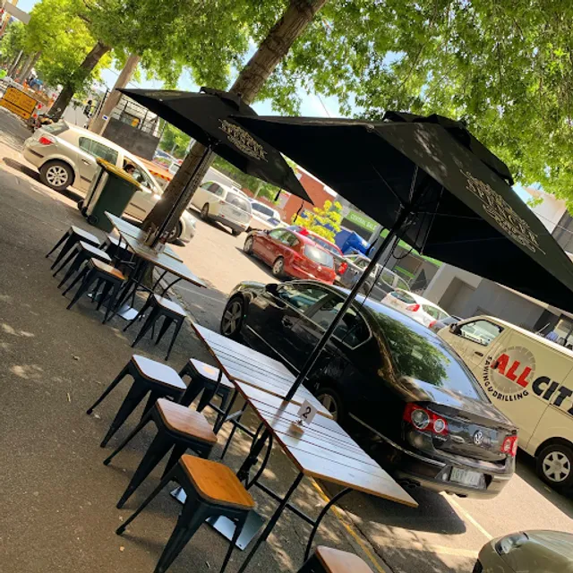 Hotel Spencer Bar & Grill