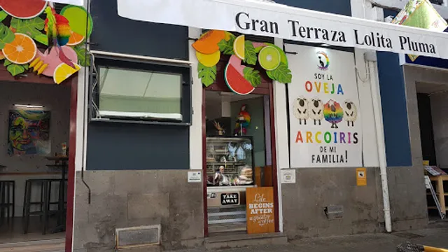 Gran Terraza Lolita Pluma