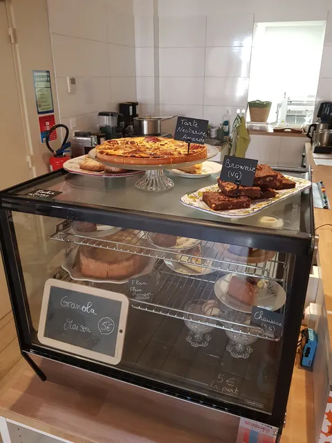 Chausson Salon de thé - Cantine - Brunch - Végétarien