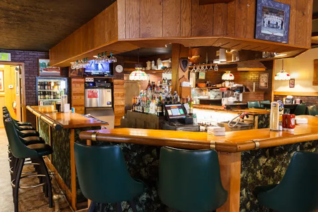 Vango's Pizza & Cocktail Lounge