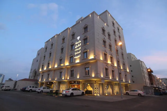 East Diamond Serviced Apartments