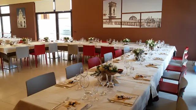 Ristorante - Pizzeria - Braceria "IL CASALE"