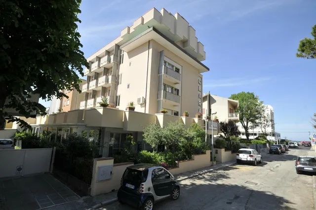 Hotel Clara - 3 stelle Riccione