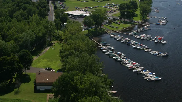Brunelle's Marina
