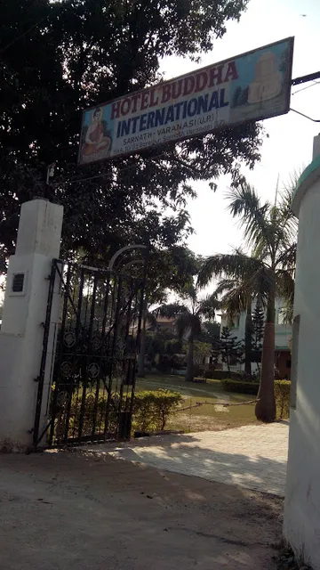 Buddha International Hotel