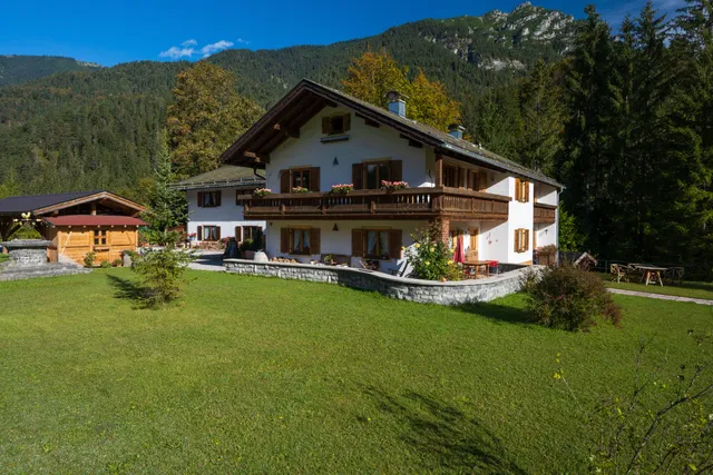 Ferienwohnungen "bei de Ebners"