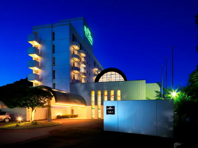 Resort Pier Kumihama