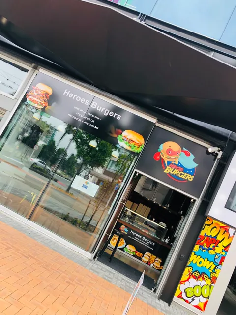 Heroes Burgers
