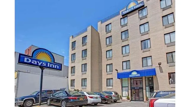 Days Inn by Wyndham Brooklyn