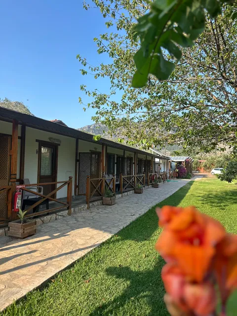 Albatros Beach Restaurant & Butik otel