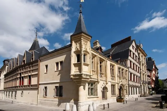 Hotel de Bourgtheroulde, Autograph Collection