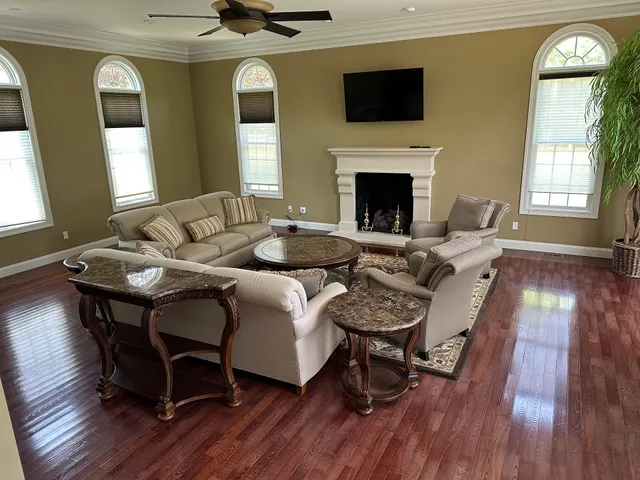 Self-Maid Cleaning Services, LLC