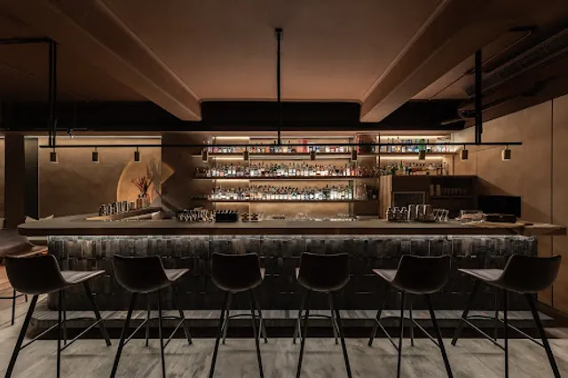 Westland Bar&Bistro｜深夜酒吧