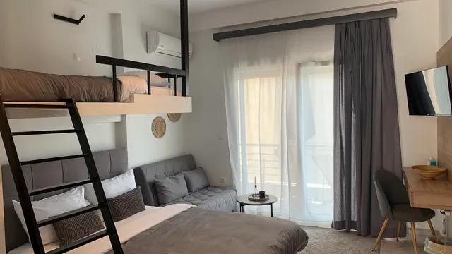 Modern and sunny studio Kavala