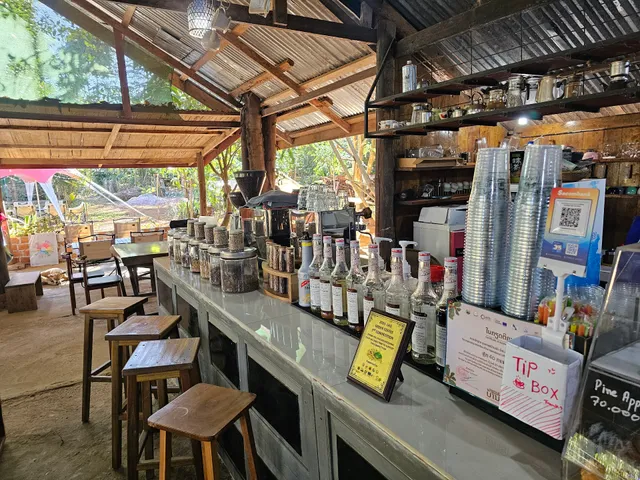 Bolaven Plateau Coffee Producers Cooperative Cafe (Lak 40)