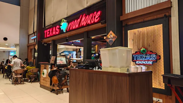 Texas Roadhouse Shangri-La Plaza