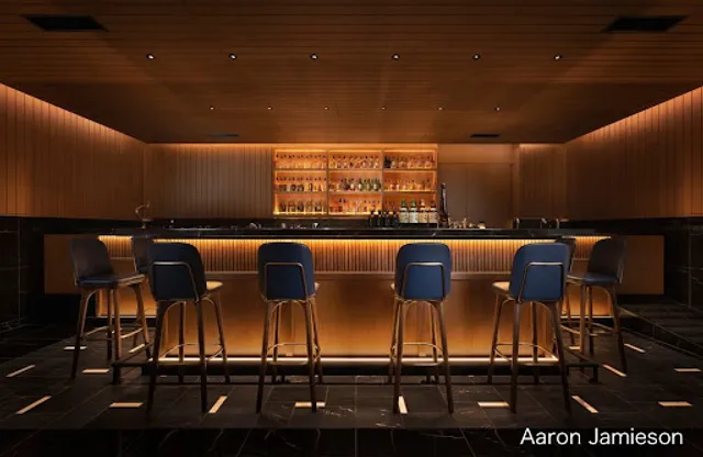 TOSHIRO’S BAR トシローズバー