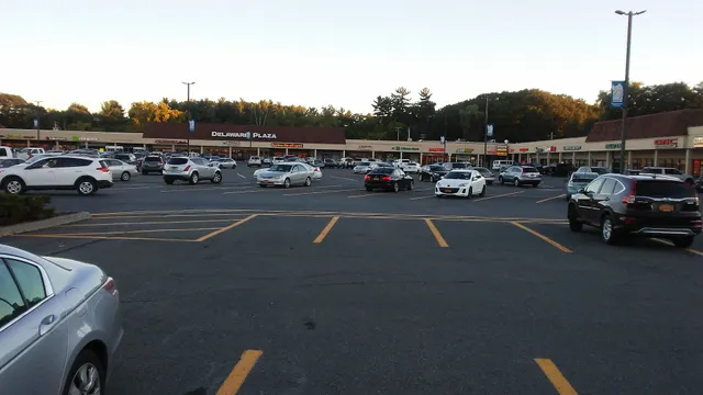 Delaware Plaza