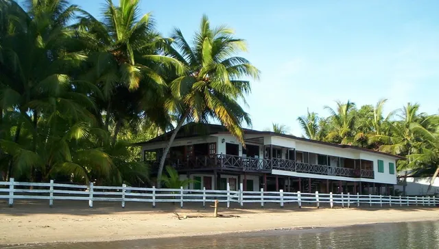 Seaside Travellers Inn