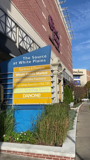 DICK'S Sporting Goods