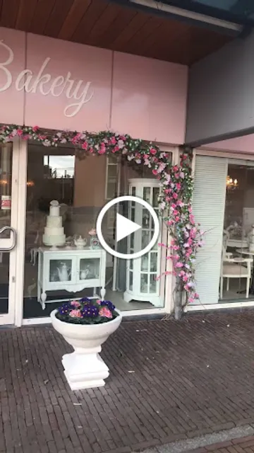 Fa's Tearoom & Cakeboutique