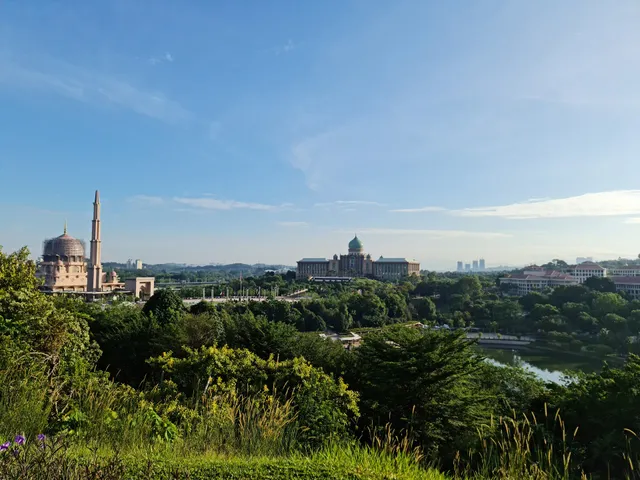 Pemandangan Indah Putrajaya