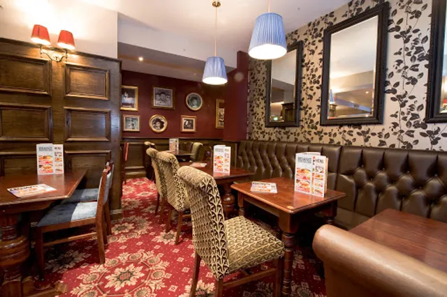 The Pontlottyn - JD Wetherspoon