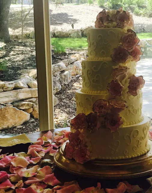 Cake Art and Provisions