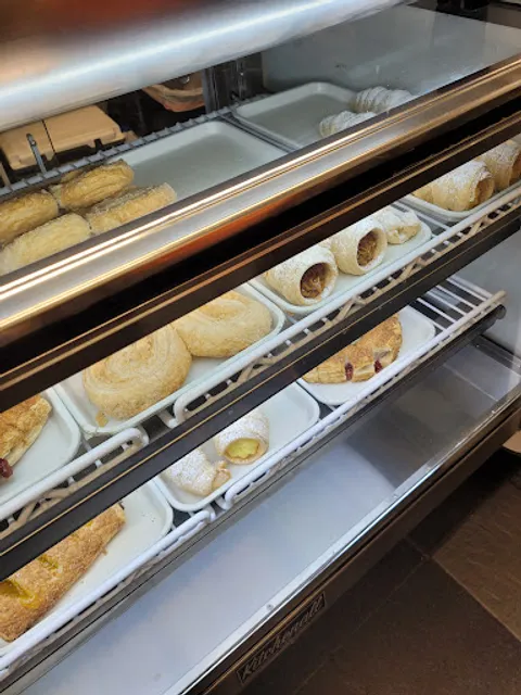 Nutripan Bakery & Restaurant