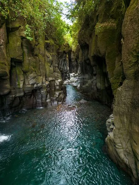 Cascada Macho de Monte