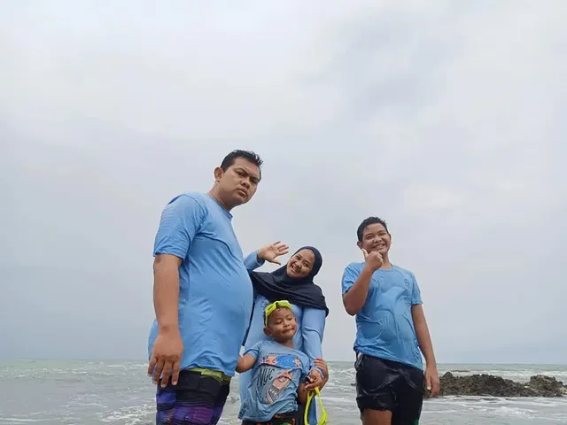 Pantai Carita
