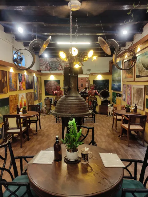 Classic Art Café