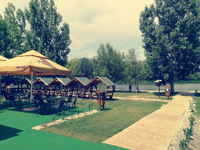 Feketeszakáll Élménypark és Strand