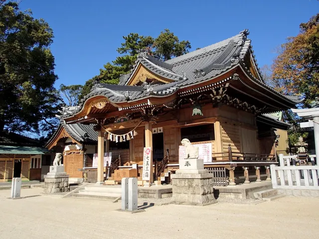 Yatsurugi Shrine