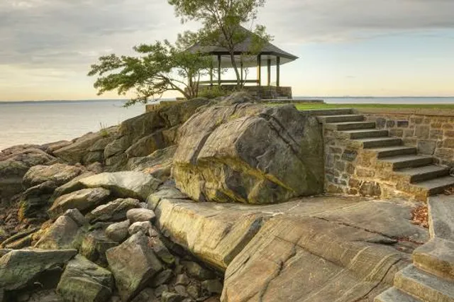 Larchmont Manor Beach