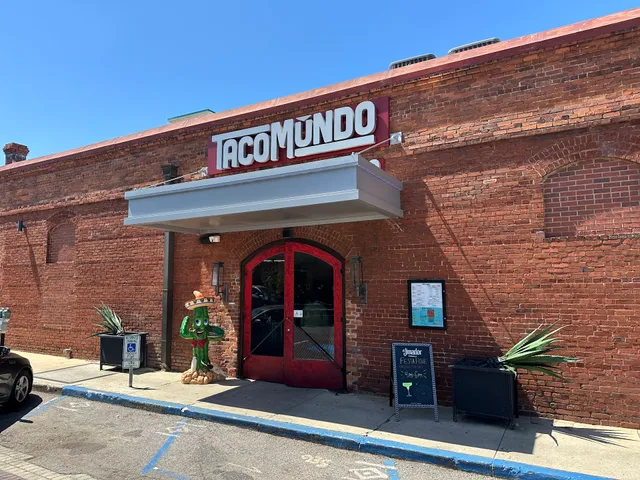 Taco Mundo Kitchen y Cantina