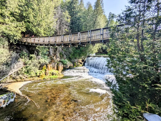 Belfountain Conservation Area (reservation recommended)