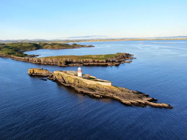 Rotten Island Lighthouse
