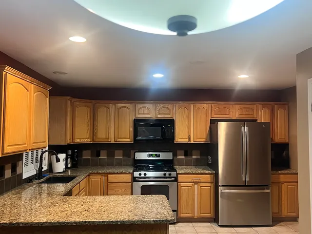 Artistic Cabinet Finishes