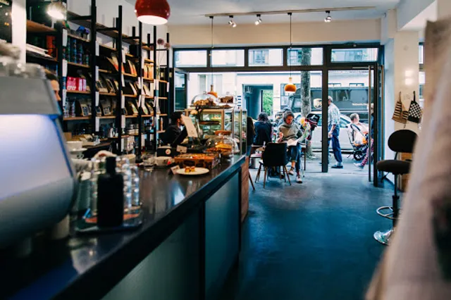 HEILANDT | Café Belgisches Viertel