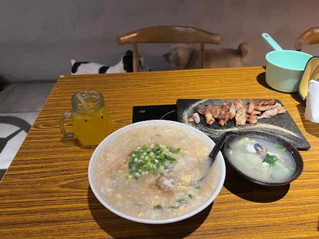 大漁炒泡麵、海鮮粥、豬油拌飯