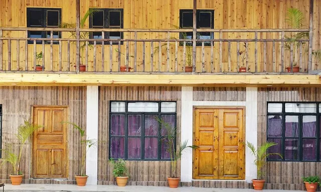 Treebo Omega Stay Inn