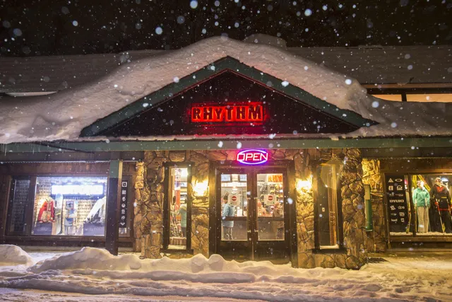 Rhythm Wadano, Hakuba