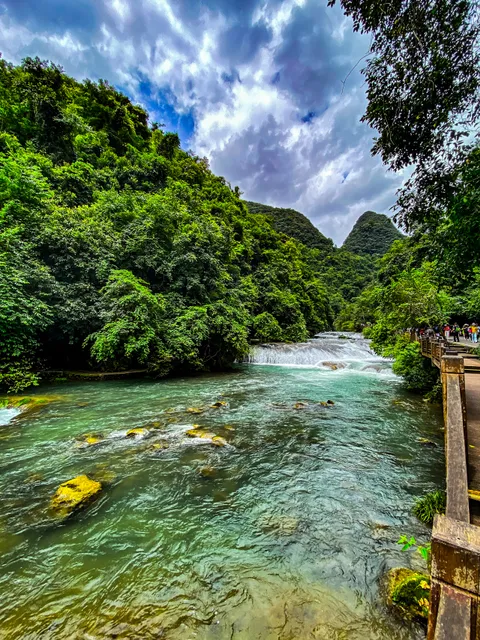 68 Level Waterfalls Down