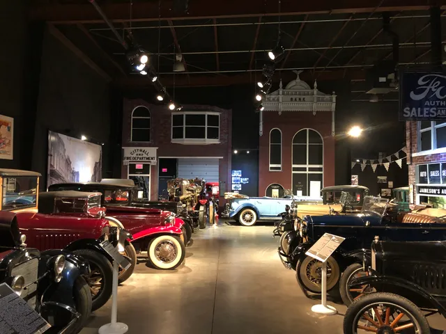 Auto World Museum