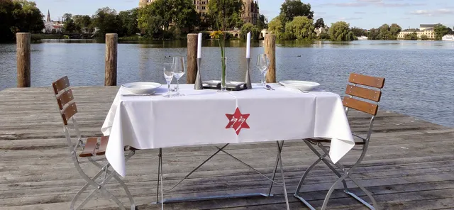 Restaurant & Café Ruderhaus