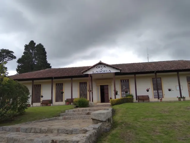 Monasterio Benedictino El Rosal