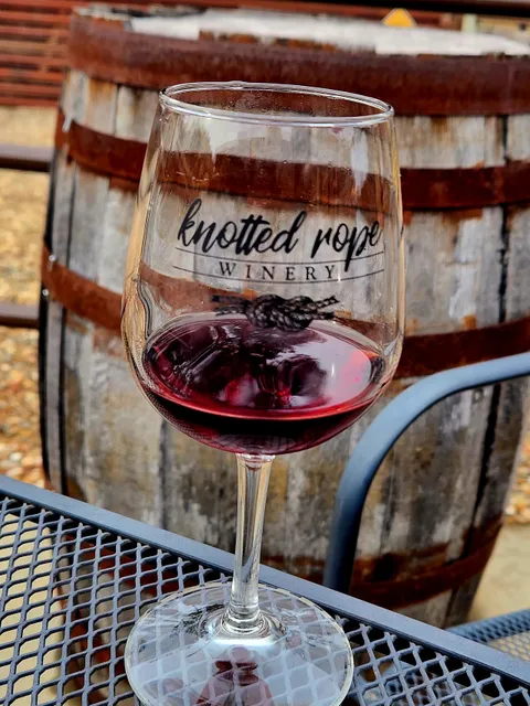 Knotted Rope Winery